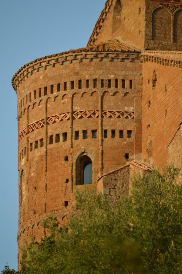 Villa Il Riuscello à Tuscania Extérieur photo